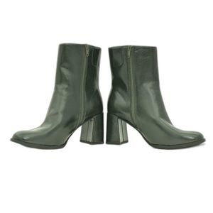 Womens Side Zipper Chunky Heel Fashion Boots Size 9.5